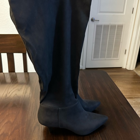 FAUX SUEDE BOOTS - Picture 3 of 7